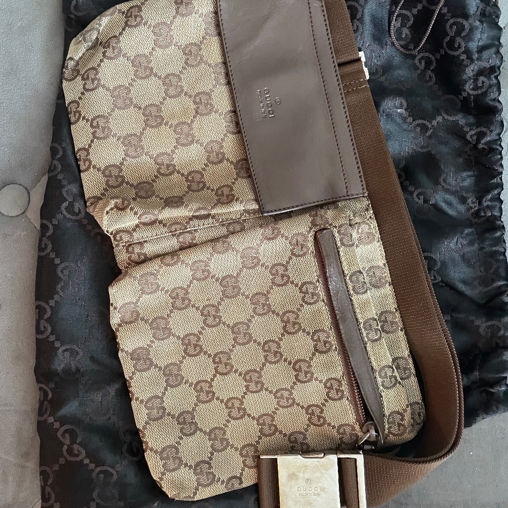 Gucci Canvas GG Bag Belt